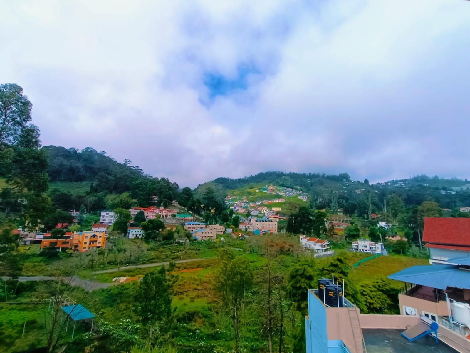 Vetrivel International By Brown Tree Resorts Kodaikanal Δωμάτιο φωτογραφία